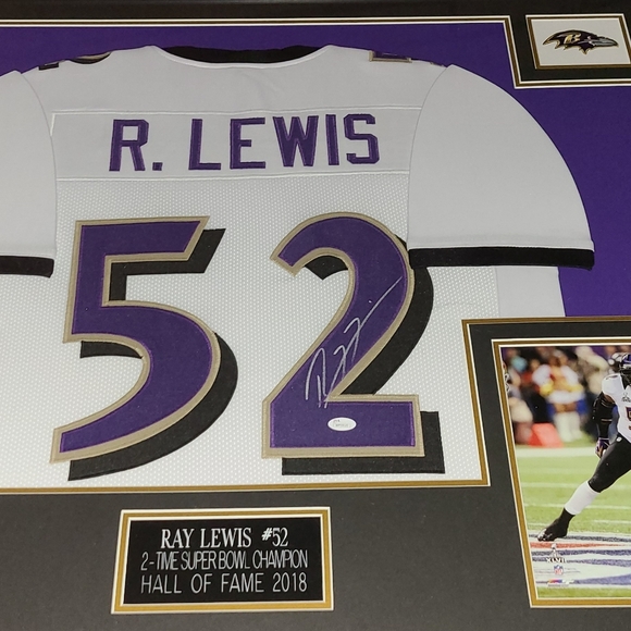 Ray lewis signed jersey
